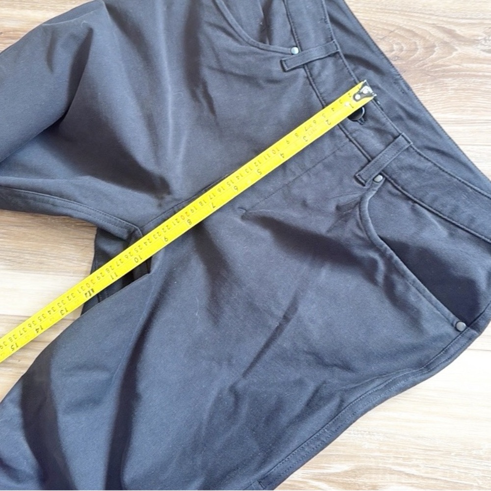 Lululemon Black Stretch Straight
Leg Mid Rise Pants Size 30 - Picture 7 of 12